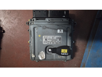 : фото в шапке страницы