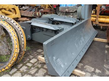 Навесное оборудование LIEBHERR