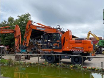 Колёсный экскаватор Doosan DX 170 W: фото 3