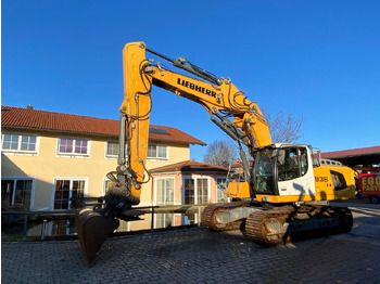 Гусеничный экскаватор LIEBHERR R 936