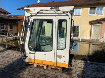 Кабина LIEBHERR
