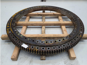 Поворотное кольцо LIEBHERR