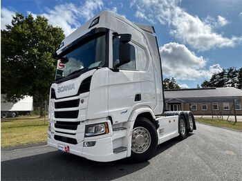 Тягач SCANIA R 560