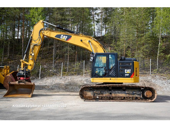 Гусеничный экскаватор CATERPILLAR