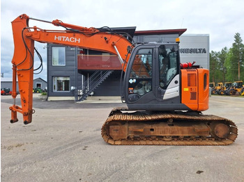 Гусеничный экскаватор HITACHI ZX135