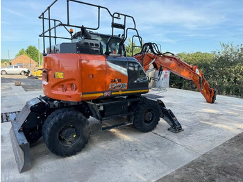 Колёсный экскаватор Hitachi ZX 135 W-7: фото 3