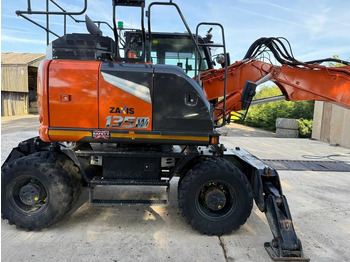 Колёсный экскаватор Hitachi ZX 135 W-7: фото 4