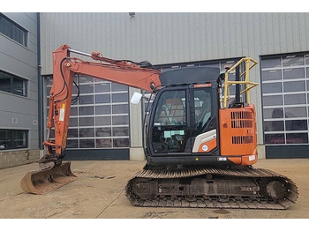 Гусеничный экскаватор HITACHI ZX135US-7