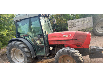 : фото в шапке страницы