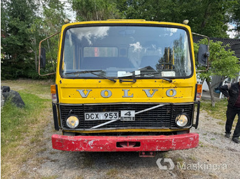 Грузовик бортовой/ Платформа, Автоманипулятор Flakbil Volvo F408 med kran: фото 2