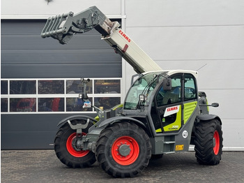 Телескопический погрузчик CLAAS