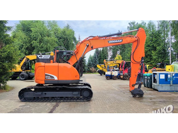 Гусеничный экскаватор Doosan DX140LCR-5: фото 5 Гусеничный экскаватор Doosan DX140LCR-5: фото 5