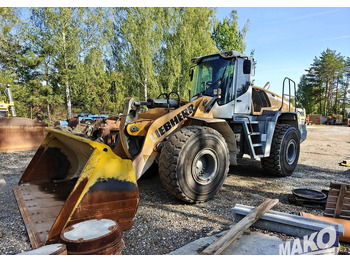 Колёсный погрузчик Liebherr L566: фото 4 Колёсный погрузчик Liebherr L566: фото 4