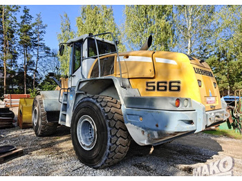 : фото в шапке страницы