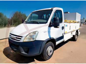 Машина для обслуживания туалетных отсеков TEMG