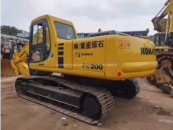 Гусеничный экскаватор KOMATSU PC200-6