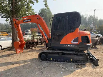Гусеничный экскаватор DOOSAN DX60