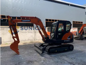 Гусеничный экскаватор DOOSAN DH60