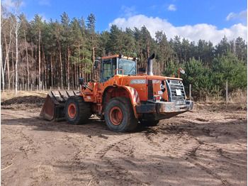 Колёсный погрузчик DOOSAN DL300