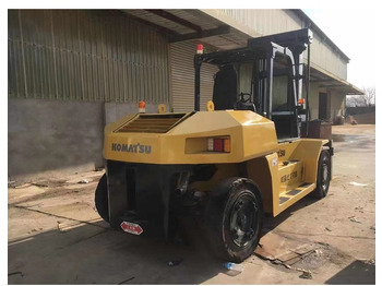 Вилочный погрузчик KOMATSU