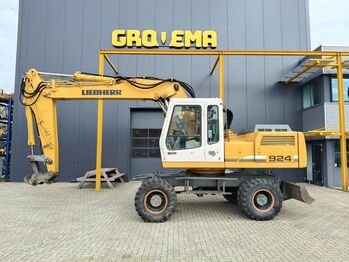 Колёсный экскаватор LIEBHERR A 924