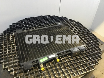 Часть системы кондиционирования LIEBHERR