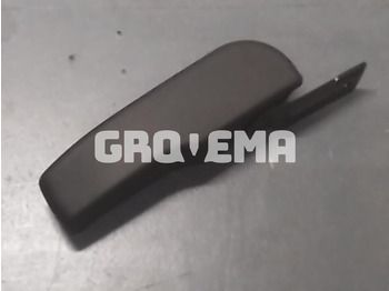 Кабина и интерьер LIEBHERR