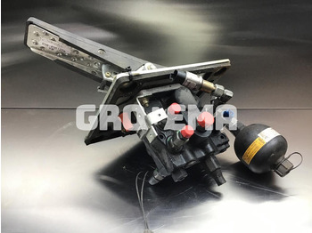 Педаль LIEBHERR