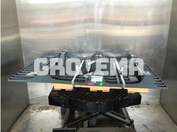 Кабина и интерьер LIEBHERR