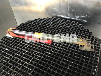 Гидравлический цилиндр LIEBHERR