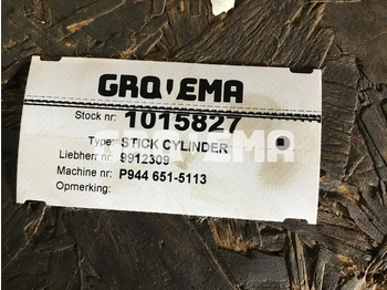 Гидравлический цилиндр LIEBHERR