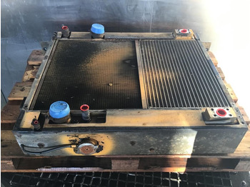 : фото в шапке страницы