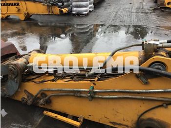 Гидравлический цилиндр LIEBHERR