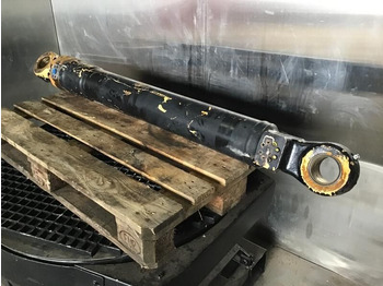 Гидравлический цилиндр LIEBHERR