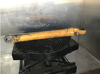 Гидравлический цилиндр LIEBHERR