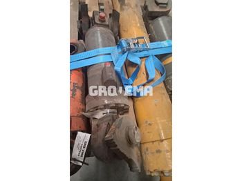 Гидравлический цилиндр LIEBHERR