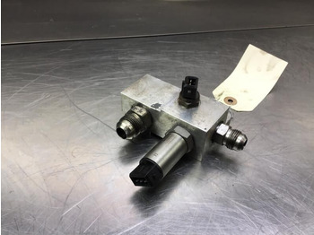 Двигатель и запчасти LIEBHERR