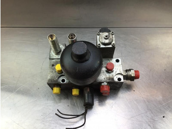 : фото в шапке страницы