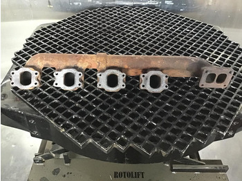 Выхлопная труба LIEBHERR