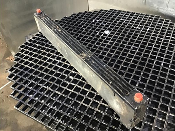 Масляный радиатор Liebherr Fuel Cooler: фото 3