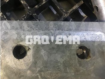 Кабина и интерьер Liebherr Guard: фото 2 Кабина и интерьер Liebherr Guard: фото 2