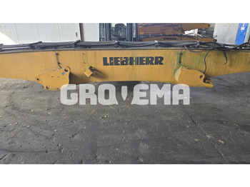 Стрела LIEBHERR