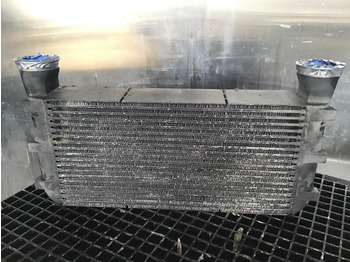 Интеркулер LIEBHERR