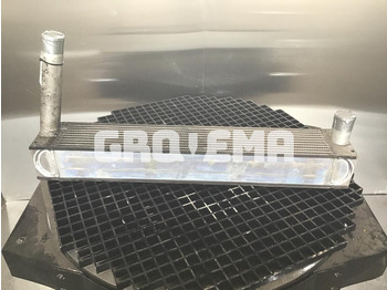 Интеркулер LIEBHERR