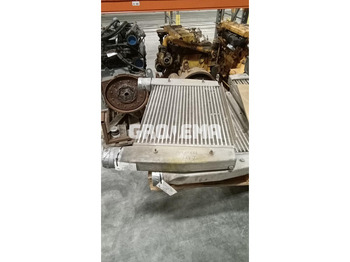 Интеркулер LIEBHERR