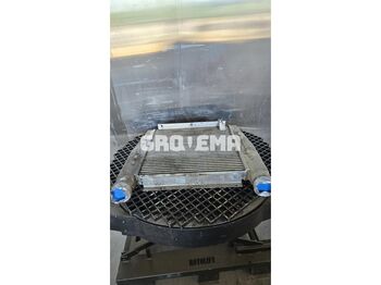 Интеркулер LIEBHERR