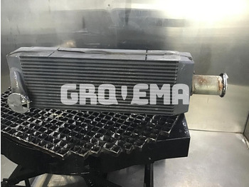 Интеркулер LIEBHERR