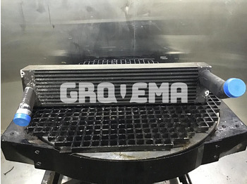 Интеркулер LIEBHERR