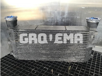 Интеркулер LIEBHERR