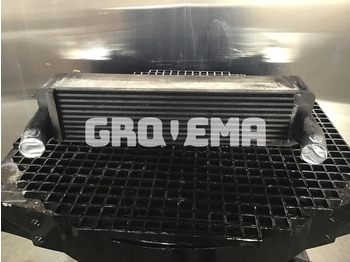 Интеркулер LIEBHERR